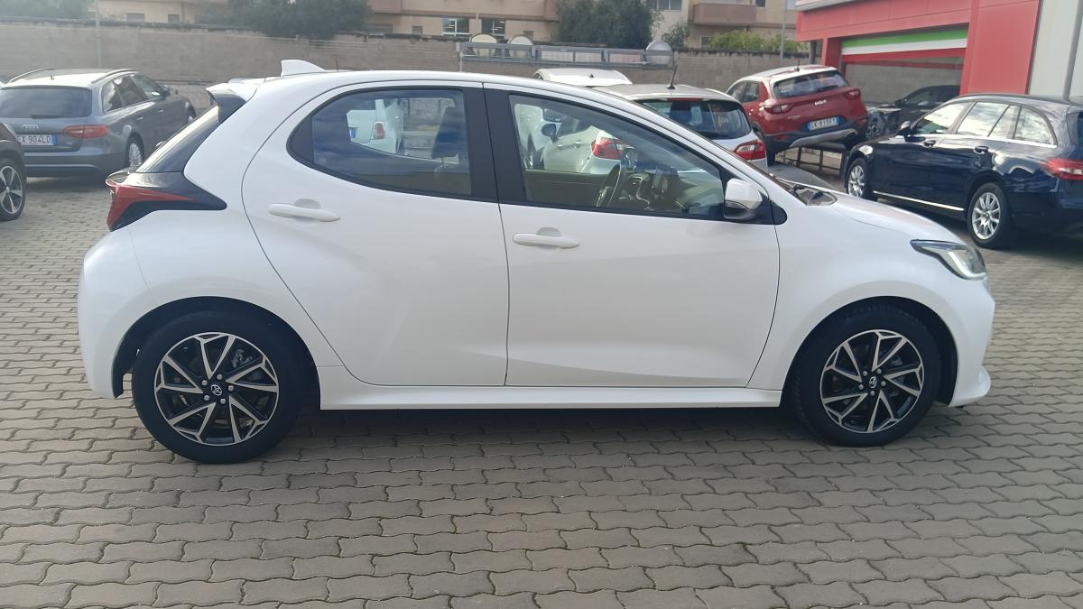 Toyota Yaris 1.5 Hybrid 5 porte Trend